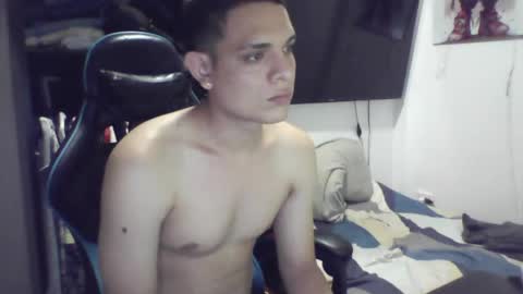 Snapshot of maikibrrr chatting on 06.17.26 Mike4k online show from 06.17.26