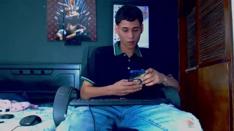 Snapshot of mailosaenz chatting on 01.03.25 Mailo online show from 01.03.25