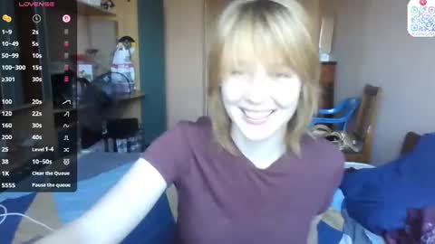 Snapshot of maisawin chatting on 07.02.26 Evie online show from 07.02.26