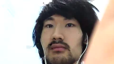 Snapshot of maishall chatting on 03.03.25 David Sae Hymn Cho online show from 03.03.25