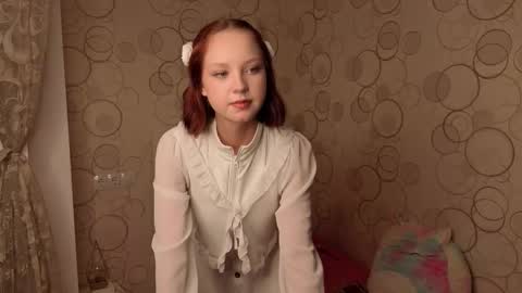 Maisie online show from 10.14.25
