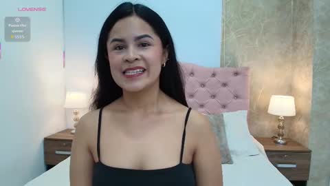 Snapshot of maite_jhon chatting on 03.09.26 online show from 03.09.26