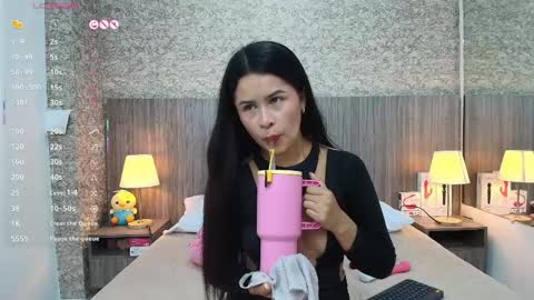  online show from 05.05.26