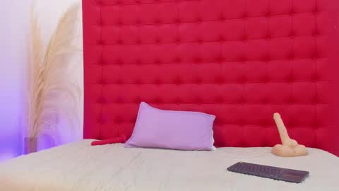 Snapshot of maite_smith69 chatting on 03.07.25 maite_smith69 online show from 03.07.25