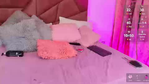 Snapshot of maithe_ferrer chatting on 03.12.26 MAITHEFERRER online show from 03.12.26