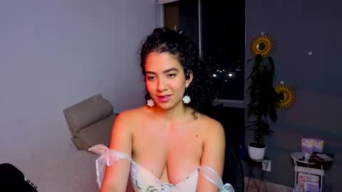   Lauu online show from 02.06.26