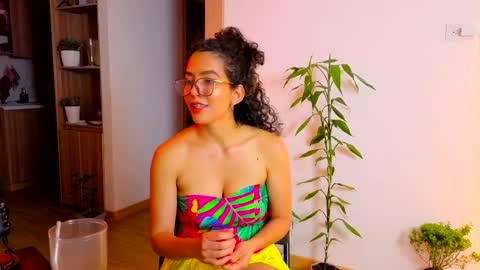   Lauu online show from 03.30.26