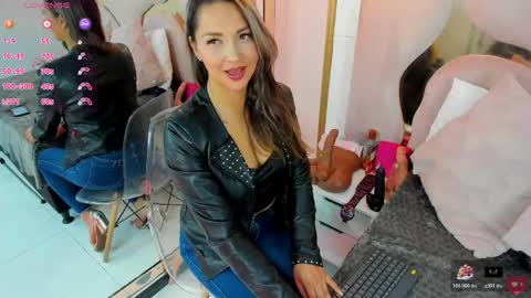 maiyajoness online show from 06.06.26