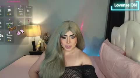 Snapshot of majestydannaxx chatting on 05.27.26 majestydannaxx online show from 05.27.26