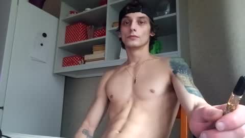 Snapshot of majlosustik chatting on 01.28.25 majlosustik online show from 01.28.25