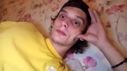 Snapshot of majlosustik chatting on 02.02.25 majlosustik online show from 02.02.25