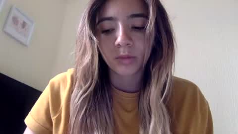 majo_gomezz online show from 07.01.26