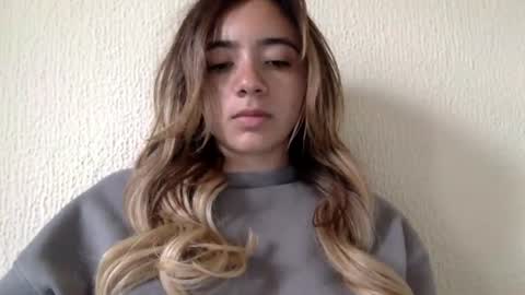 majo_gomezz online show from 07.02.26