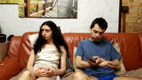 Snapshot of make_me_feel chatting on 04.02.26 Lena Ian online show from 04.02.26