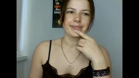 Snapshot of make_mesmile chatting on 05.28.26 make_mesmile online show from 05.28.26