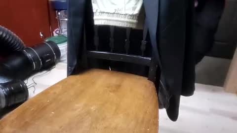 Snapshot of makemypantstightasfuck chatting on 02.02.25 makemypantstightasfuck online show from 02.02.25