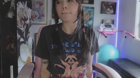 Snapshot of makiyahbelle2 chatting on 01.19.26 MakiyahBelle online show from 01.19.26