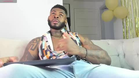Makonnen online show from 05.27.26