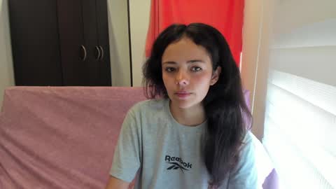 Snapshot of mal_norma chatting on 12.26.24 Mal Norma online show from 12.26.24