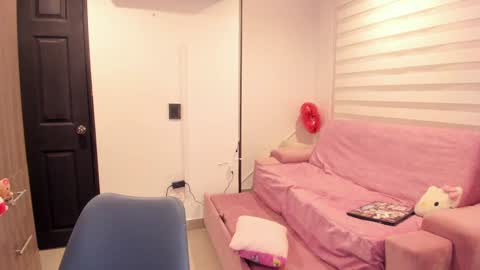 Snapshot of mal_norma chatting on 02.01.25 Mal Norma online show from 02.01.25