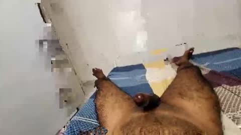 Snapshot of malayalitheboss chatting on 12.19.25 malayalitheboss online show from 12.19.25