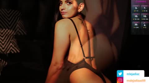 Snapshot of malejadiaz_ chatting on 02.04.25 Maleja Diaz online show from 02.04.25