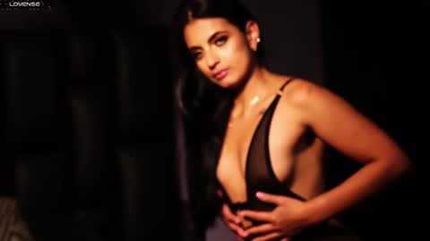 Snapshot of malejadiaz_ chatting on 03.17.26 Maleja Diaz online show from 03.17.26