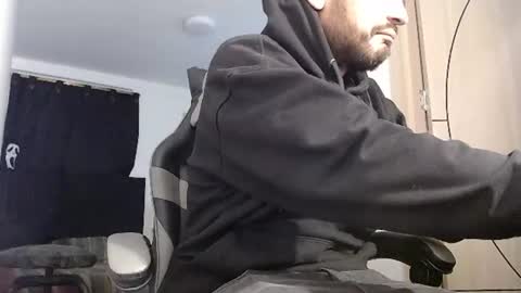 Snapshot of malek_xarx chatting on 06.21.26 malek_xarx online show from 06.21.26