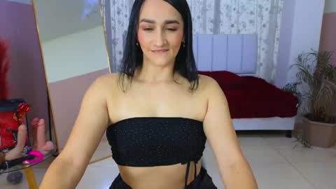 Snapshot of malen_fitnessmilf chatting on 05.31.26 malen_fitnessmilf online show from 05.31.26