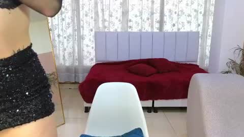 Snapshot of malen_fitnessmilf chatting on 06.19.26 malen_fitnessmilf online show from 06.19.26