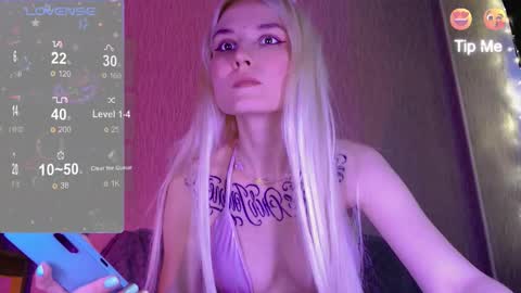 Snapshot of mali_sia chatting on 09.13.25 Mischelle online show from 09.13.25