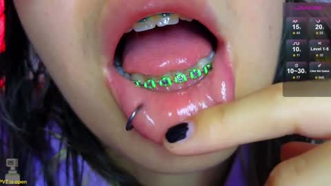 Snapshot of malicia_witch_ chatting on 01.21.25 Mar Alicia Rosie v A L I C I A W I T C - Meg Cherie online show from 01.21.25