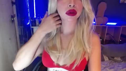 Snapshot of malingera69 chatting on 06.20.26 PANDORA 3 online show from 06.20.26