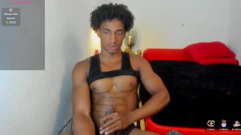 Snapshot of malkongarcia chatting on 11.23.25 malkongarcia online show from 11.23.25