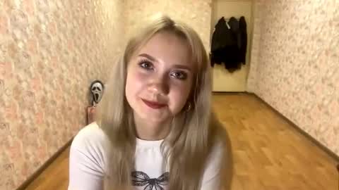 Snapshot of mallkaoverocker chatting on 01.13.26 Amelia online show from 01.13.26