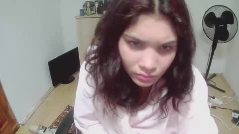 mallorymyersx online show from 10.22.25