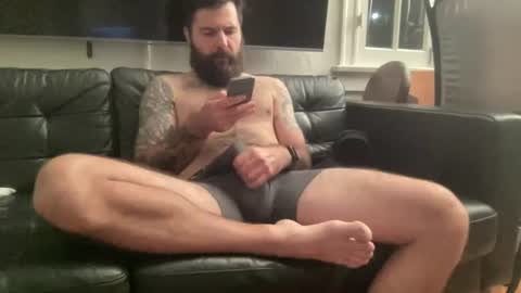 Snapshot of mamamylaramu chatting on 06.13.26 mamamylaramu online show from 06.13.26