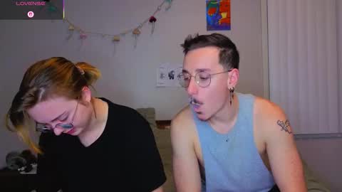 MamiCloudz online show from 10.27.25