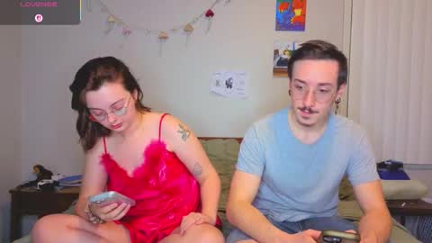 MamiCloudz online show from 12.23.25