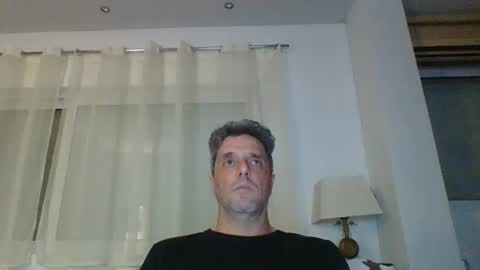 Snapshot of man211172 chatting on 03.02.26 man211172 online show from 03.02.26