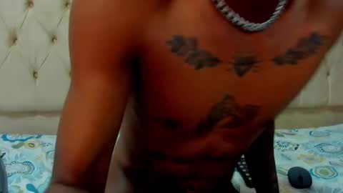 Snapshot of man_san11 chatting on 02.11.25 man_san11 online show from 02.11.25