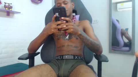 Snapshot of man_san11 chatting on 11.11.25 man_san11 online show from 11.11.25