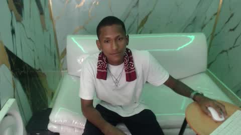 Snapshot of man_san11 chatting on 11.16.25 man_san11 online show from 11.16.25