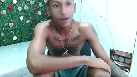 Snapshot of man_san11 chatting on 11.21.25 man_san11 online show from 11.21.25