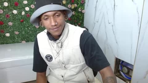 Snapshot of man_san11 chatting on 12.18.25 man_san11 online show from 12.18.25