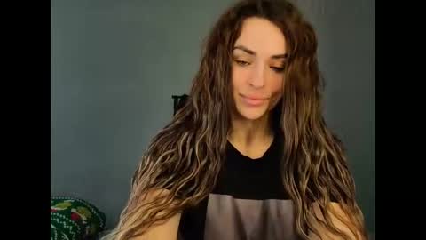 MandiBrooks online show from 04.09.26