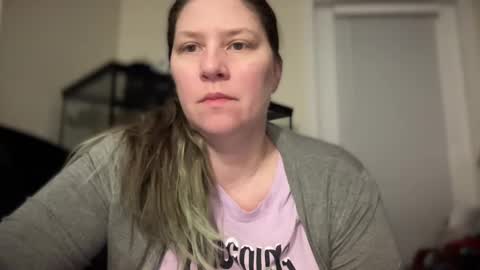 Snapshot of mandy_dancer18 chatting on 12.24.24 Mandy online show from 12.24.24