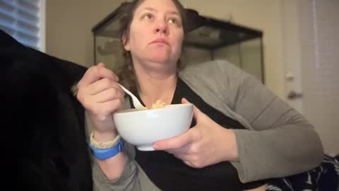 Snapshot of mandy_dancer18 chatting on 02.13.25 Mandy online show from 02.13.25