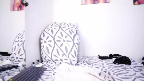 Snapshot of mandy_l33_ chatting on 02.11.25 mandy_l33_ online show from 02.11.25