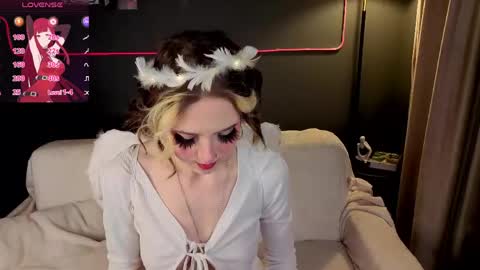 Luna online show from 03.22.26